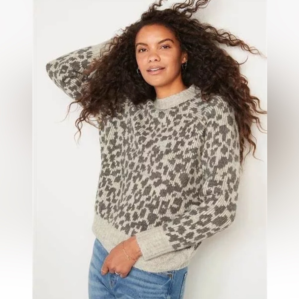 Old Navy Women's Sweater Beige/Gray Leopard Print Crew Neck Long Sleeve--M--New